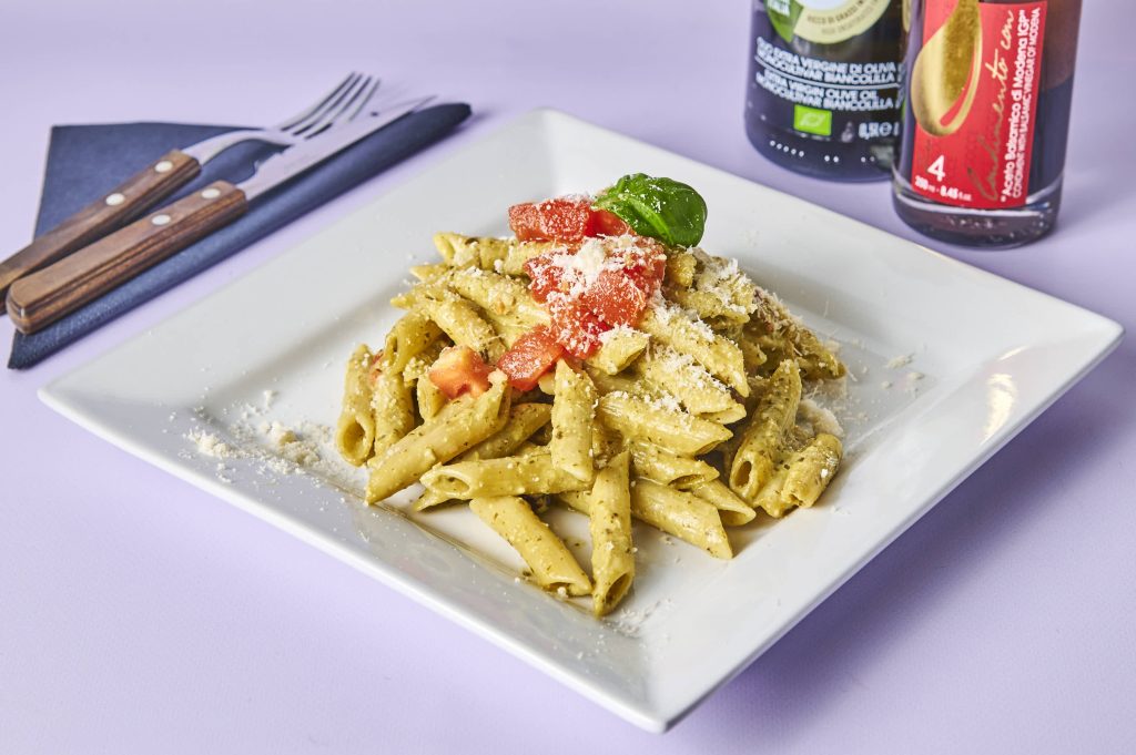 Varanger Panorama Le Paste Pasta Pesto E Pomodori