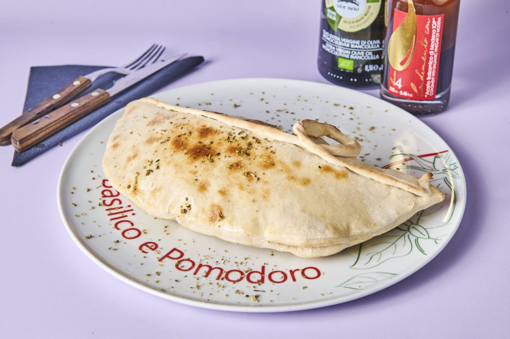 Varanger Panorama Pizza Calzone